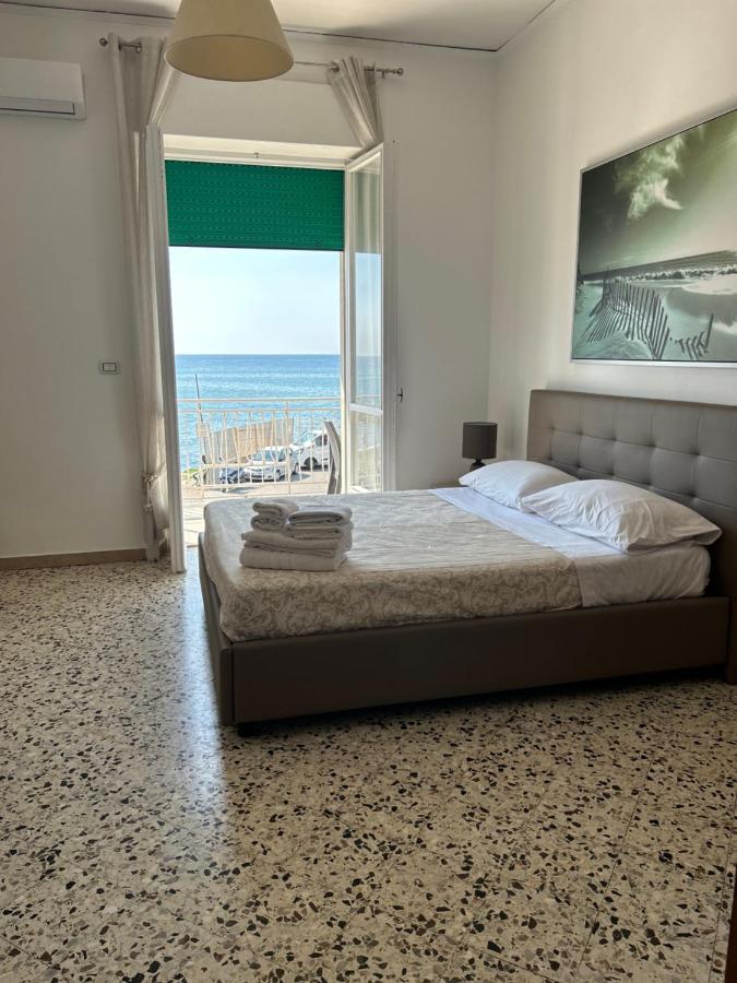 Mare Colombo *